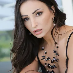 Alyssia Kent in '21Sextury' Irresistible feet (Thumbnail 18)