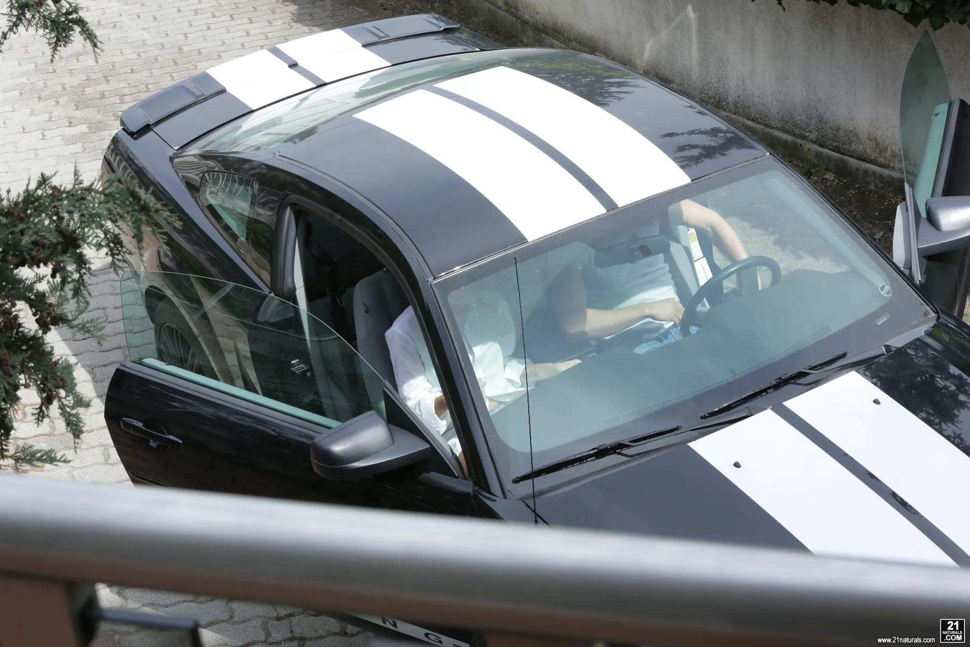 21Sextury 'Pulling In And Out' starring Angel Piaff (Photo 1)