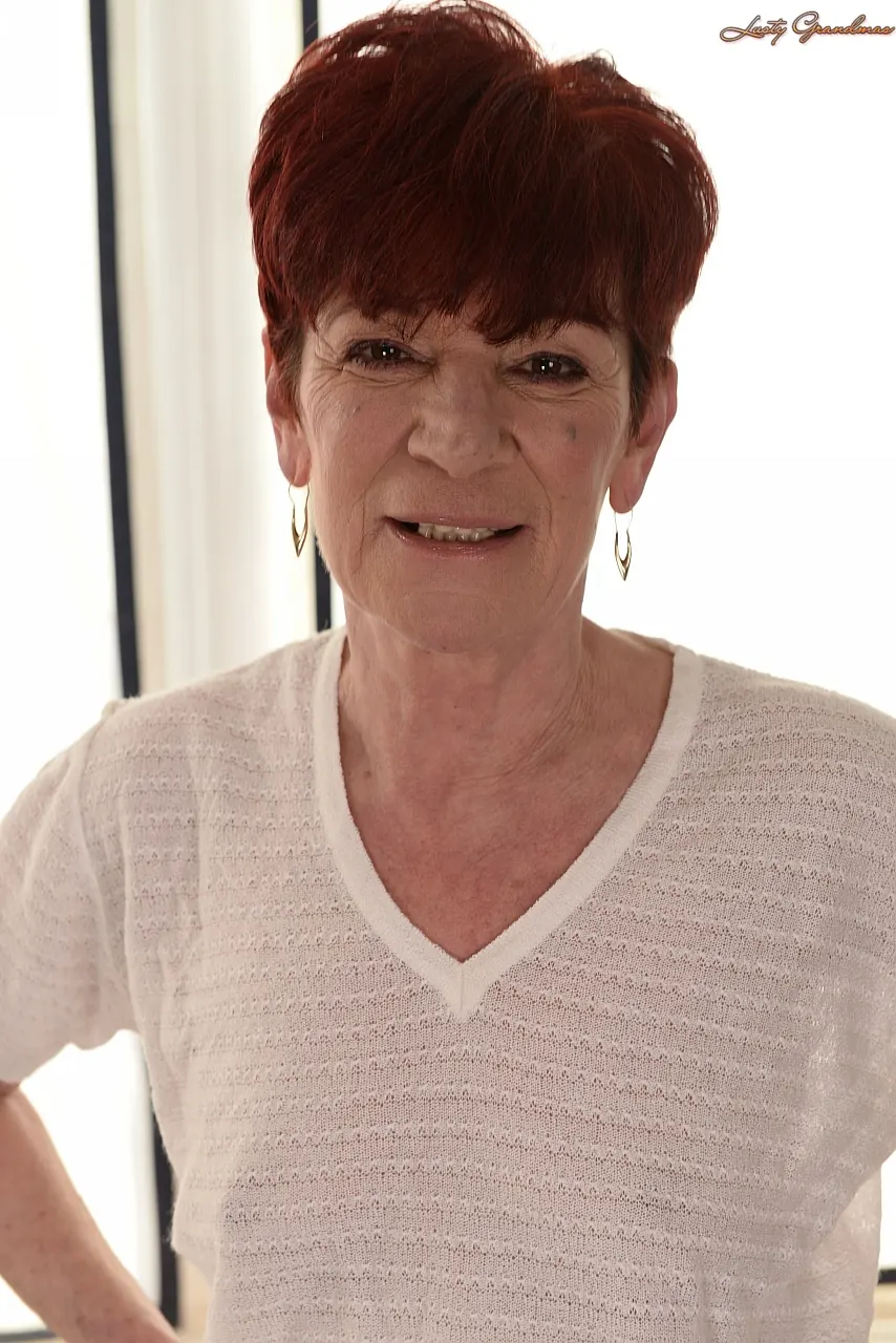 21Sextury 'Redhead Granny in action' starring Angela Reed (Photo 1)