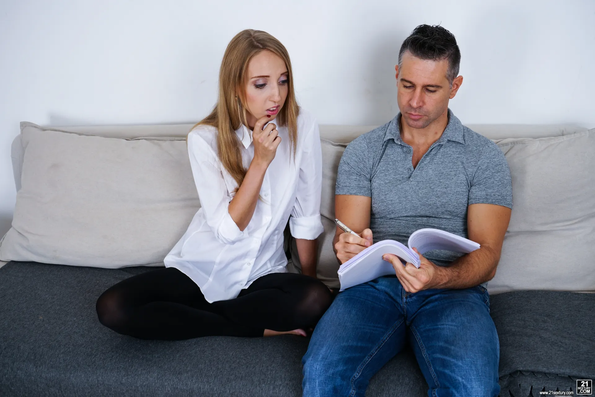 21Sextury 'Unplug Me' starring Anya Akulova (Photo 12)