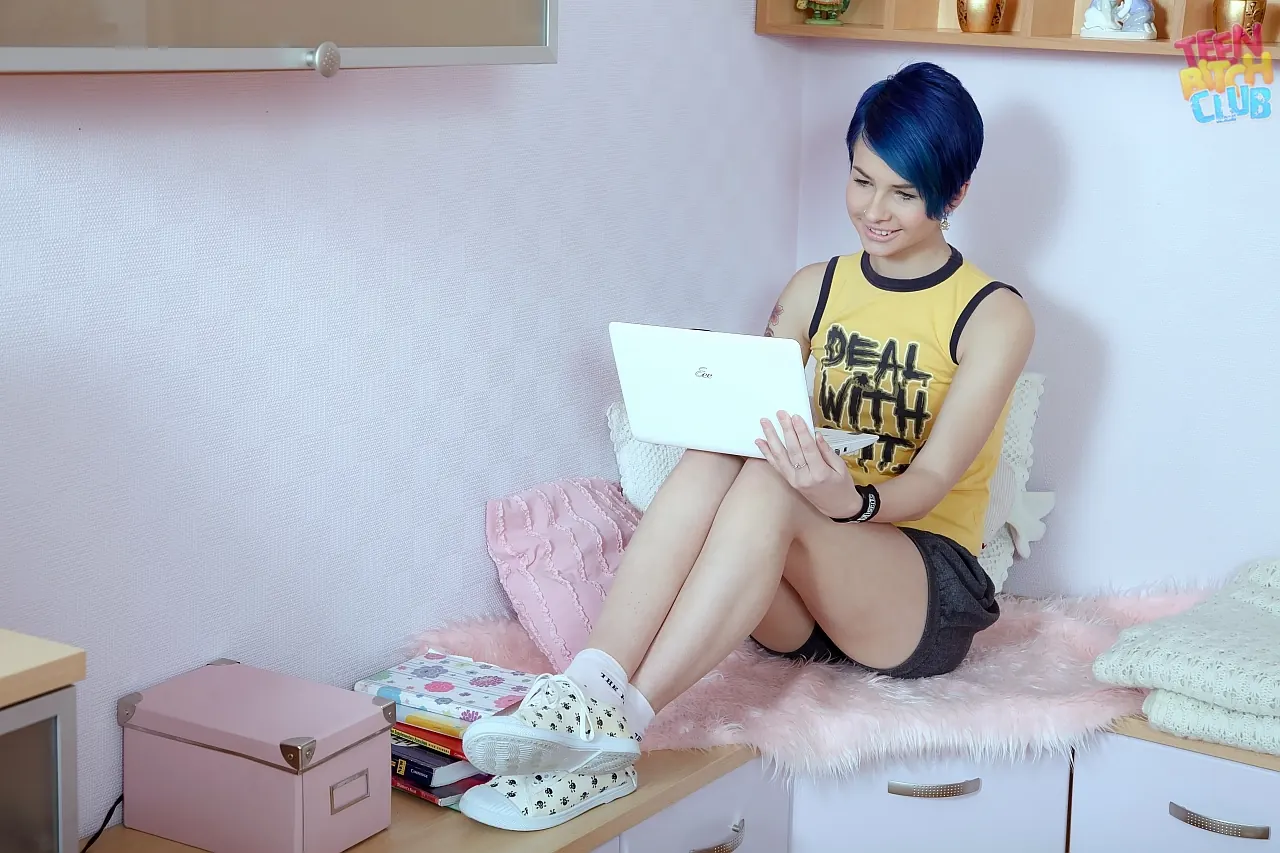 21Sextury 'Teen Bitch Debra Dee' starring Debra Dee (Photo 9)