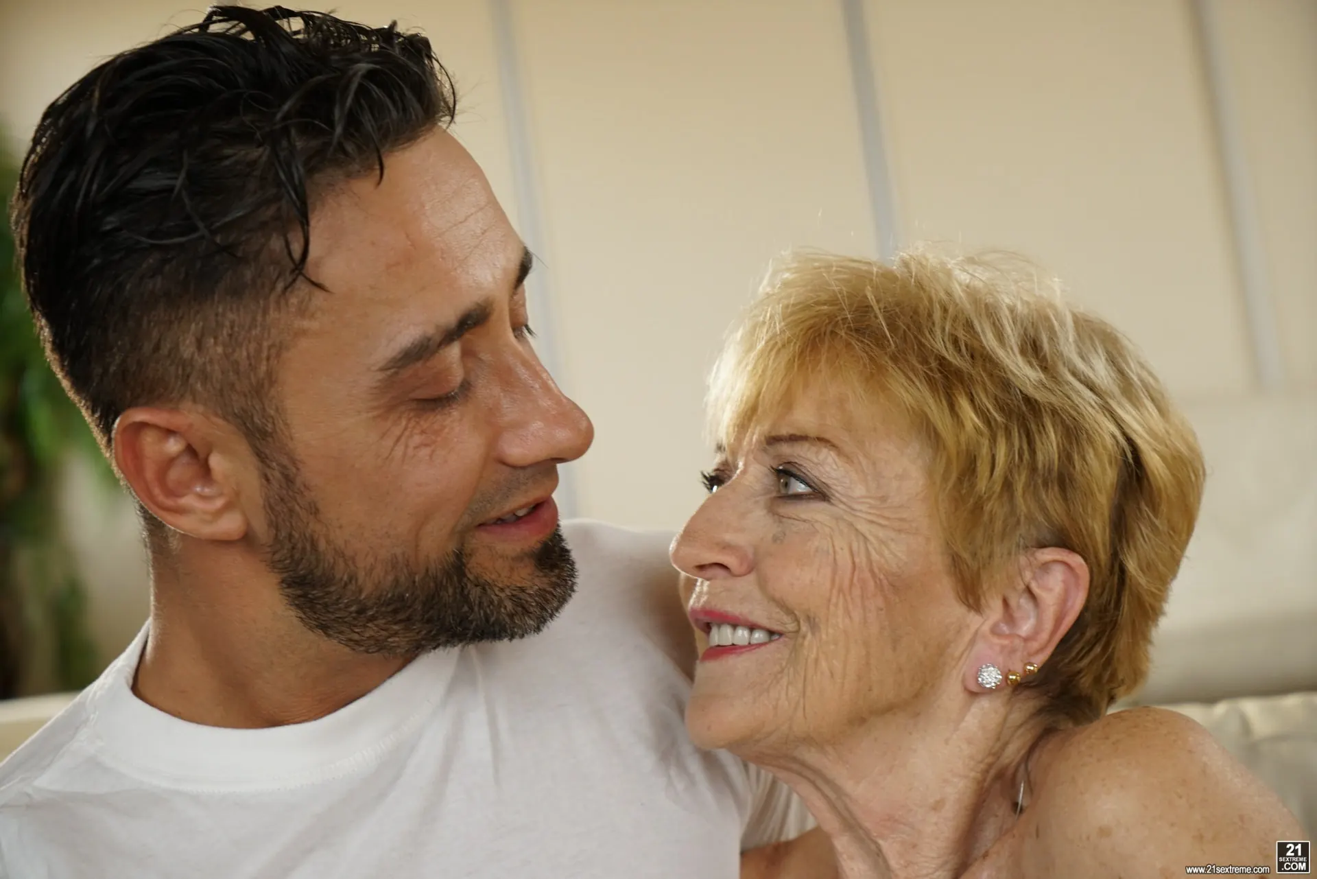 21Sextury 'Granny's Treats' starring Malya (Photo 18)