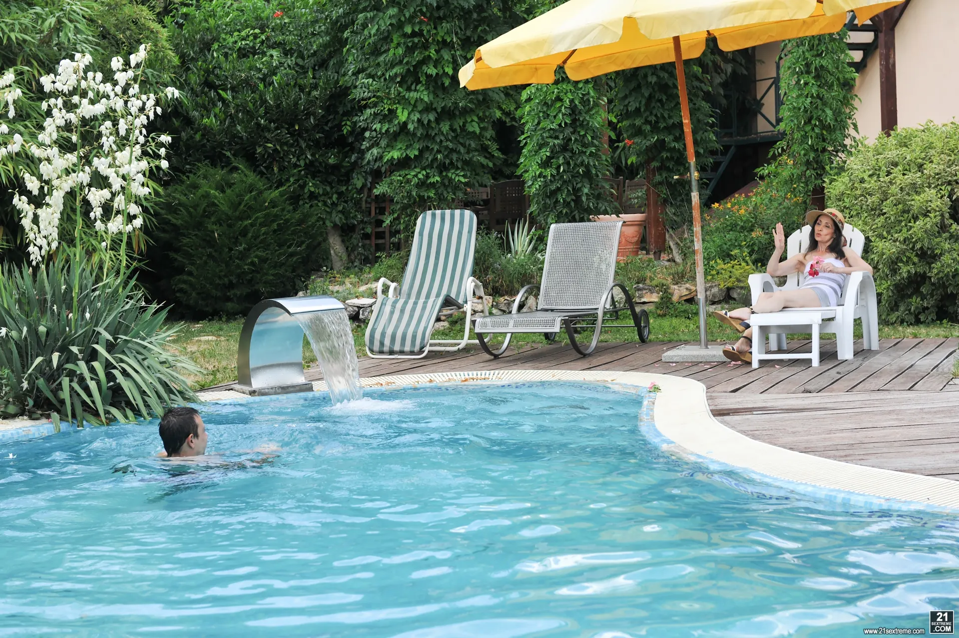 Milly in 'Garden Party' from '21Sextury' (Photo 39) 21Sextury 'Garden Party' starring Milly (Photo 39)