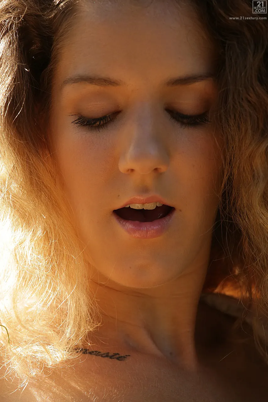 21Sextury 'Nymph of the Forest' starring Monique Woods (Photo 88)