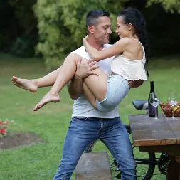 Nicole Love in Simple Things (Photo 16) Nicole Love in '21Sextury' Simple Things (Thumbnail 16)