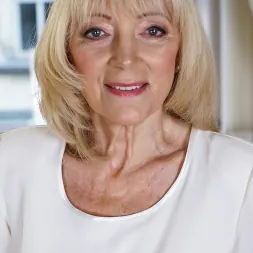 Szuzanne in To The Essential (Photo 17) Szuzanne in '21Sextury' To The Essential (Thumbnail 17)