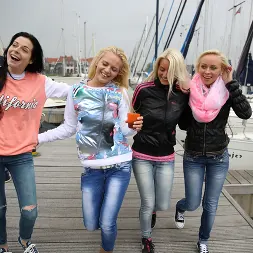 Vanda in '21Sextury' Four Babes On A Boat (Thumbnail 30)